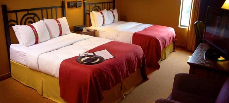 Holiday Inn 皮沃基密尔沃基西(Holiday Inn Pewaukee-Milwaukee West)图片