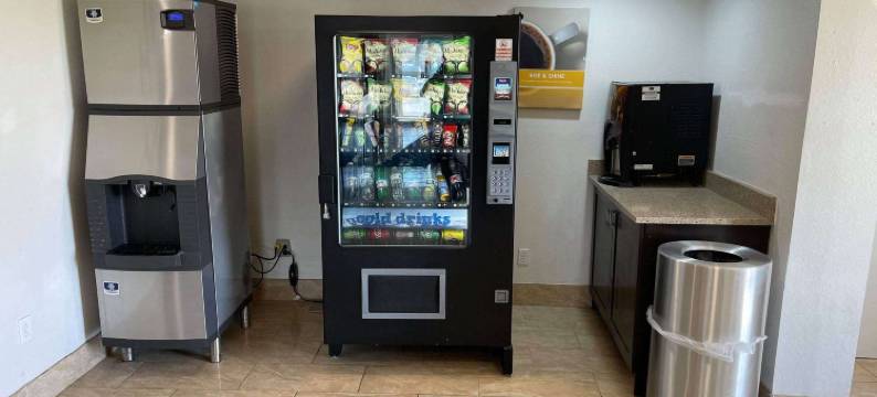 伊利诺伊州皮奥里亚6号工作室(Studio 6 Peoria, IL)图片