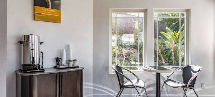 芳泉谷亨廷顿海滩区6号汽车旅馆(Motel 6 Fountain Valley, CA - Huntington Beach Area)图片