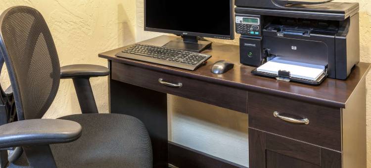 阿马里洛东呗盟套房酒店(Baymont by Wyndham Amarillo East)图片