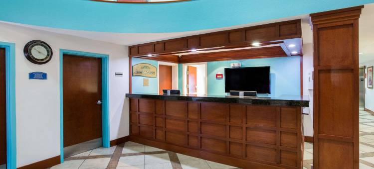 埃文斯维尔东温德姆豪生酒店(Howard Johnson by Wyndham Evansville East)图片