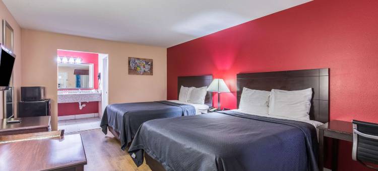 桥市/奥兰奇凯艺套房酒店(Quality Inn & Suites Bridge City Orange)图片