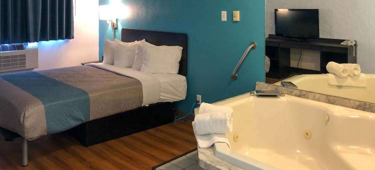 克洛斯6号汽车旅馆(Motel 6 la Crosse, WI)图片