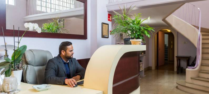 利塞乌大教堂酒店(Hôtel Cathédrale Lisieux)图片