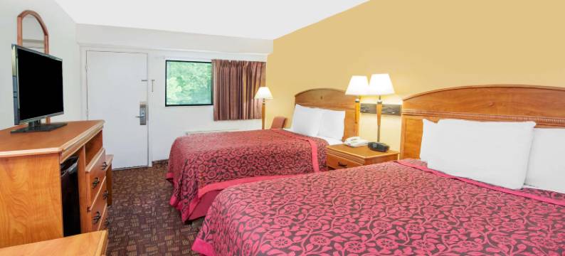 王国城温德姆戴斯酒店(Days Inn by Wyndham Kingdom City)图片