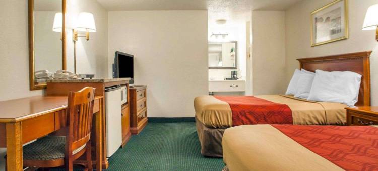 萨默斯点伊克诺旅馆(Econo Lodge)图片