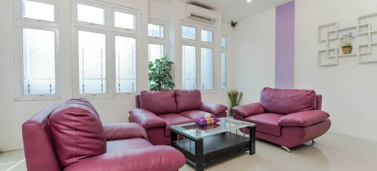红门Plus酒店-近斯塔逊贝卡斯(RedDoorz Plus Near Stasiun Bekasi)图片