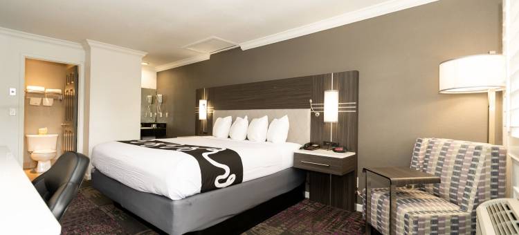 罗德威酒店-圣何塞101号公路塔利路出口(Rodeway Inn San Jose Hwy-101 Tully Rd Exit)图片