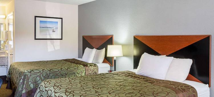 巴拿马城罗德威旅馆(Rodeway Inn Panama City)图片