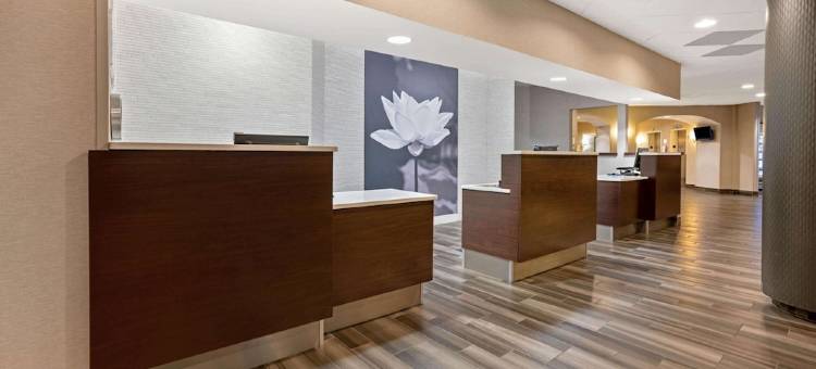 西雅图塔科马拉昆塔温德姆套房酒店(La Quinta Inn & Suites by Wyndham Tacoma - Seattle)图片