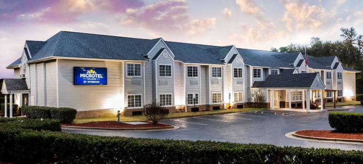 南派恩斯/派恩赫斯特温德姆麦客达套房酒店(Microtel Inn & Suites by Wyndham Southern Pines / Pinehurst)图片