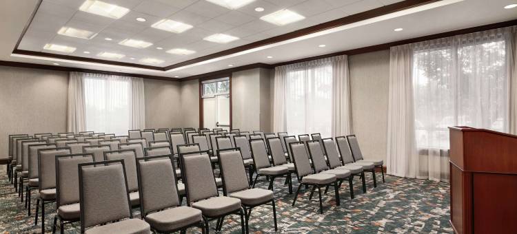 华盛顿杜勒斯国际机场酒店欢朋套房酒店(Hampton Inn & Suites Washington-Dulles International Airport)图片