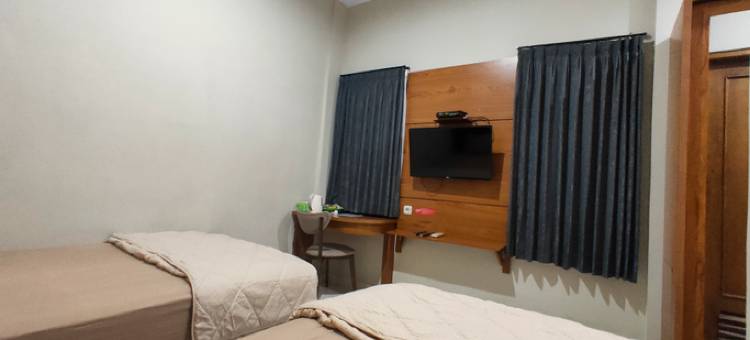 鲁敏图伊斯兰酒店YIA邬伦普罗戈(Lumintu Syariah Yia Kulon Progo)图片