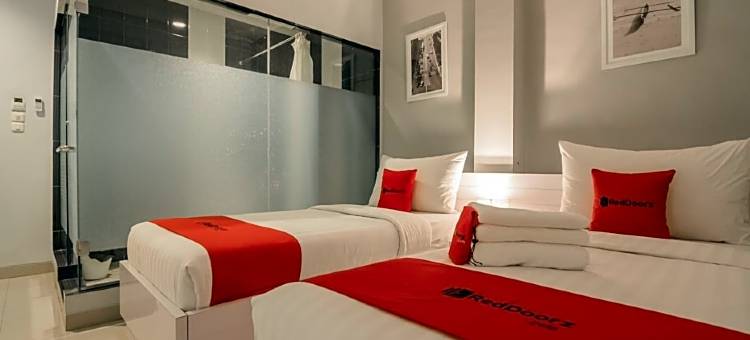 RedDoorz Plus near Soekarno Hatta Airport 2图片
