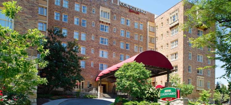 堪萨斯城乡村俱乐部广场万怡酒店(Courtyard Kansas City Country Club Plaza)图片