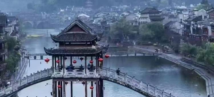 凤凰古城归隐小苑民宿(东正街分店)图片