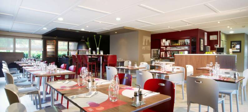 康铂酒店-鲁昂东圣皮埃尔(Campanile Rouen Est - Franqueville Saint Pierre)图片