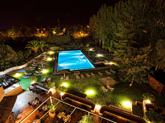 卡塞雷斯森特纳里欧5号巴西洛酒店