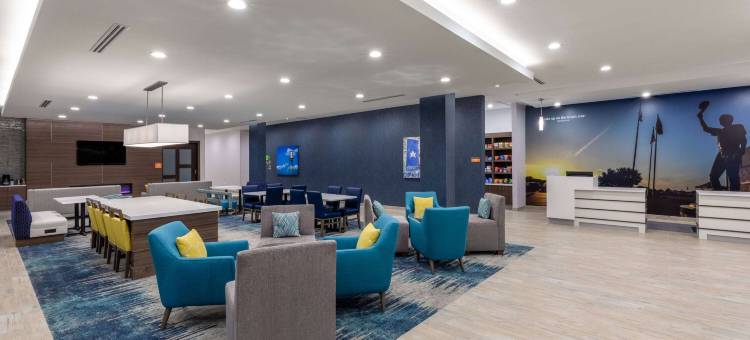 靠近卡拉哈里的拉昆塔温德姆酒店套房(由温汉姆提供服务)(La Quinta Inn & Suites by Wyndham Round Rock Near Kalahari)图片