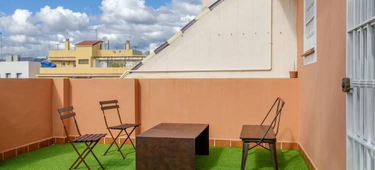 特雷博尔酒店(H-A Hotel Trebol)图片