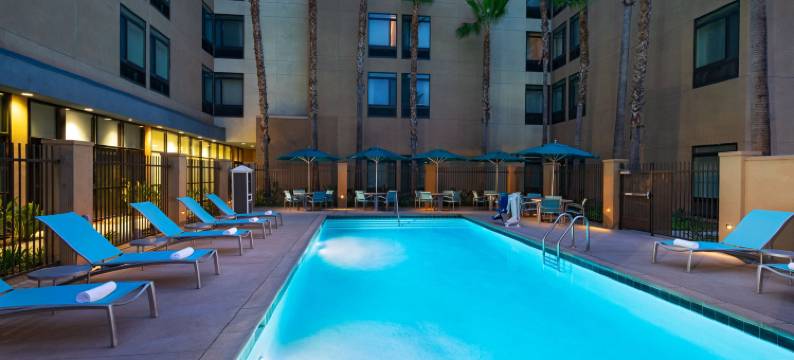阿纳海姆主入口SpringHill Suites酒店(SpringHill Suites Anaheim Maingate)图片