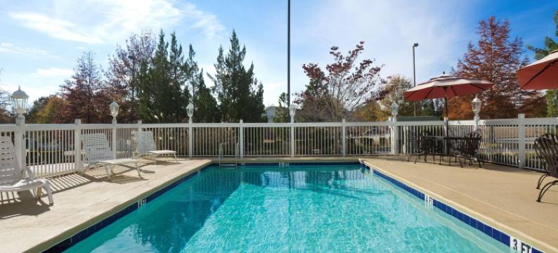 哥伦布丽怡酒店(Country Inn & Suites by Radisson, Columbus, GA)图片