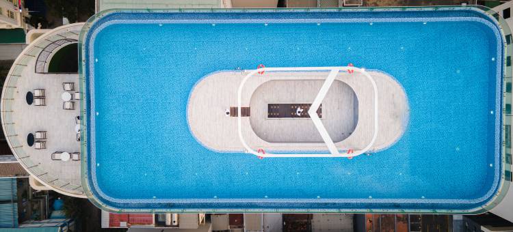 格兰图兰芽庄酒店(Grand Tourane Nha Trang Hotel)图片