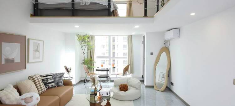 天山银河广场投影大床房复式loft密码锁公寓(裕华东路分店)图片