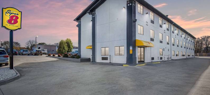 约翰逊城温德姆速8酒店(Super 8 by Wyndham Johnson City)图片