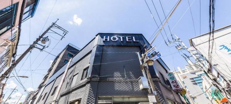 尚邦酒店钢琴(Reunion Hotel Piano)图片