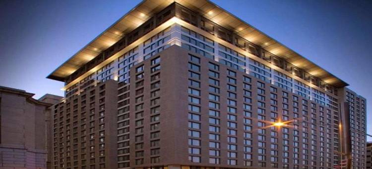 蒙特利尔市中心希尔顿安泊酒店(Embassy Suites by Hilton Montreal)图片