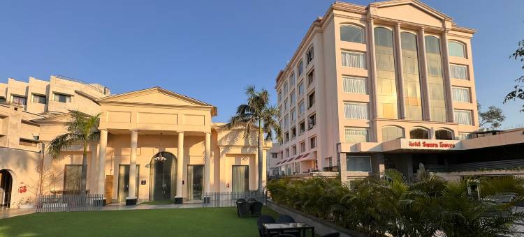 斯旺塔楼酒店(Hotel Swarn Towers)图片