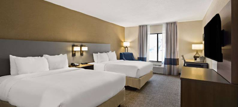 亨廷顿大学附近舒适酒店(Comfort Inn Huntington Near University)图片