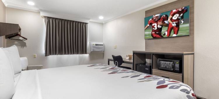 萨福克红屋顶酒店(Red Roof Inn Suffolk)图片