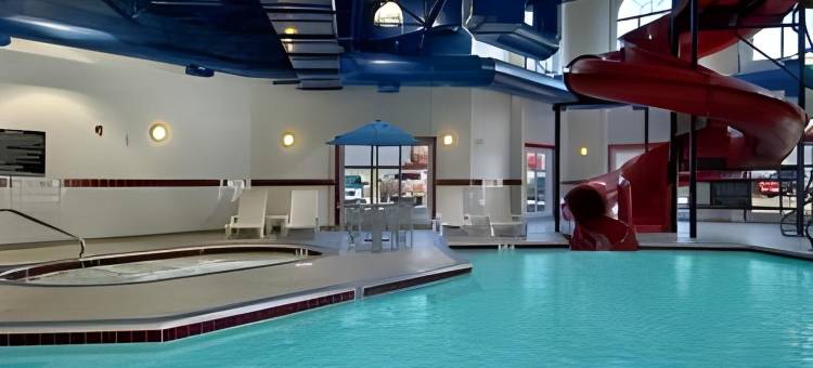 平彻溪华美达酒店(Ramada by Wyndham Pincher Creek)图片