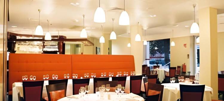 蒙吕松诺米斯涅里斯(Noemys Neris Montlucon - Hotel Restaurant)图片