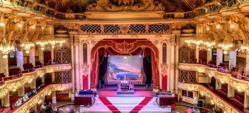 新奥斯特利酒店(The New Osterley Hotel)图片