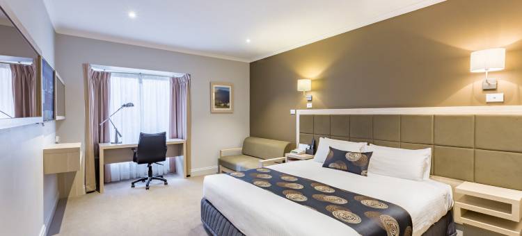 维沃里国际酒店(The Waverley International Hotel)图片