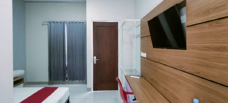 RedDoorz at Araya House Ngawi图片