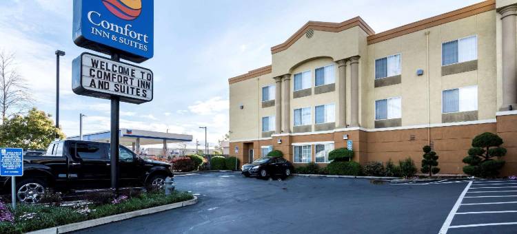 舒适套房酒店-萨克拉门托大学城(Comfort Inn & Suites Sacramento - University Area)图片