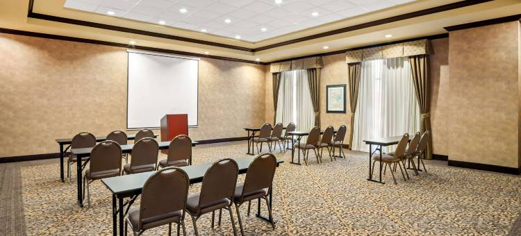 弗赖拉辛舒适套房酒店(Comfort Suites Frisco)图片