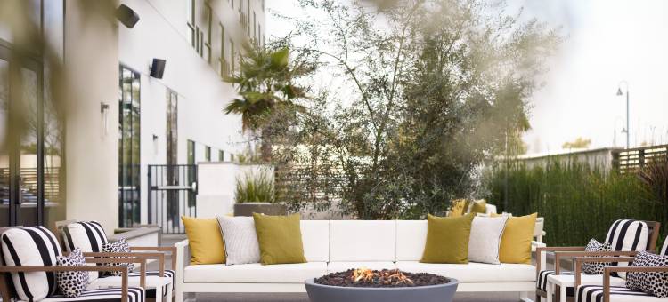 索诺马葡萄酒乡中心酒店-希尔顿启缤精选酒店(Hotel Centro Sonoma Wine Country, Tapestry by Hilton)图片