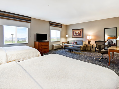 盐湖城西佐敦希尔顿欢朋旅馆&套房酒店