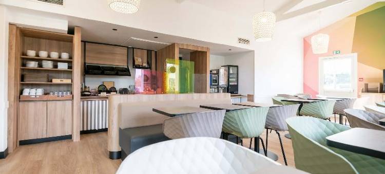 波尔多梅里尼亚克机场民宿酒店(B&B Bordeaux Mérignac Aéroport)图片