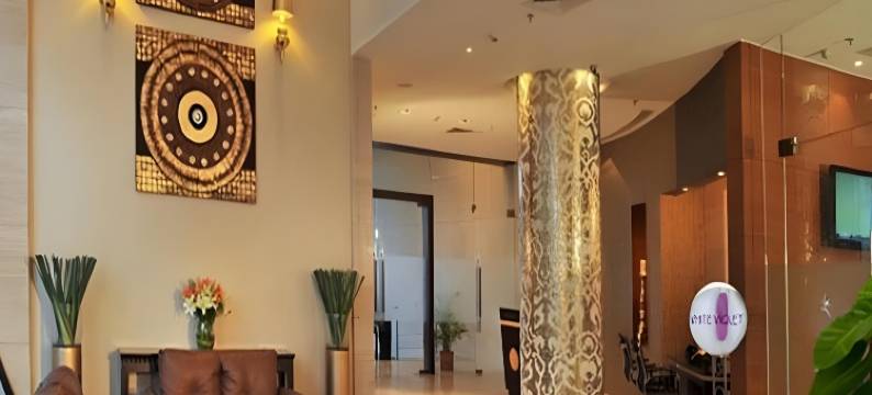 萨诺瓦波蒂科莫耶蒂克科特酒店(Majestic Court Sarovar Portico)图片