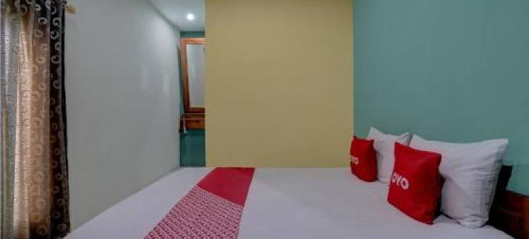 Hotel O 沙哈巴特伊斯兰旅馆靠近普拉萨电信巴威安(Hotel O Sahabat Syariah Near Plasa Telkom Bawean)图片