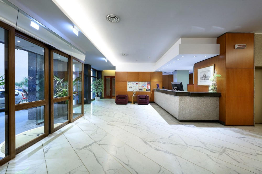 Exe MajesticOver view