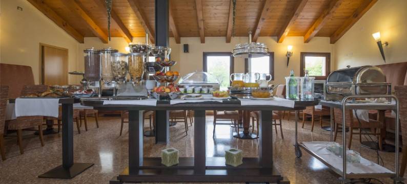 威尼斯度假村酒店(Hotel Venice Resort Airport)图片