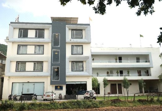 Hotel 777, Pushkar Hotel Overview