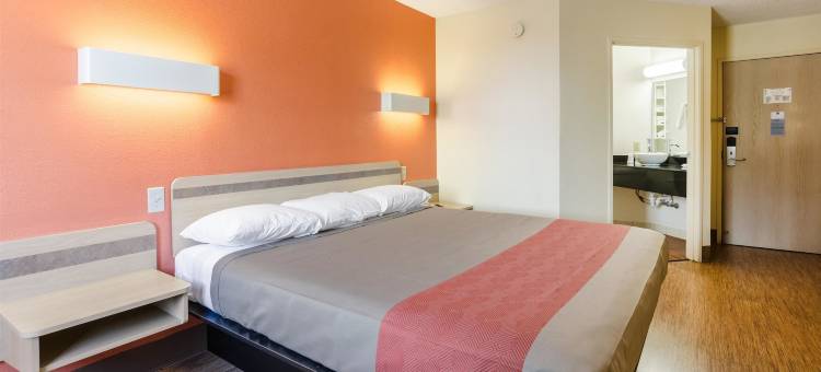 6号布里斯都汽车旅馆(Motel 6 Bristol, VA)图片